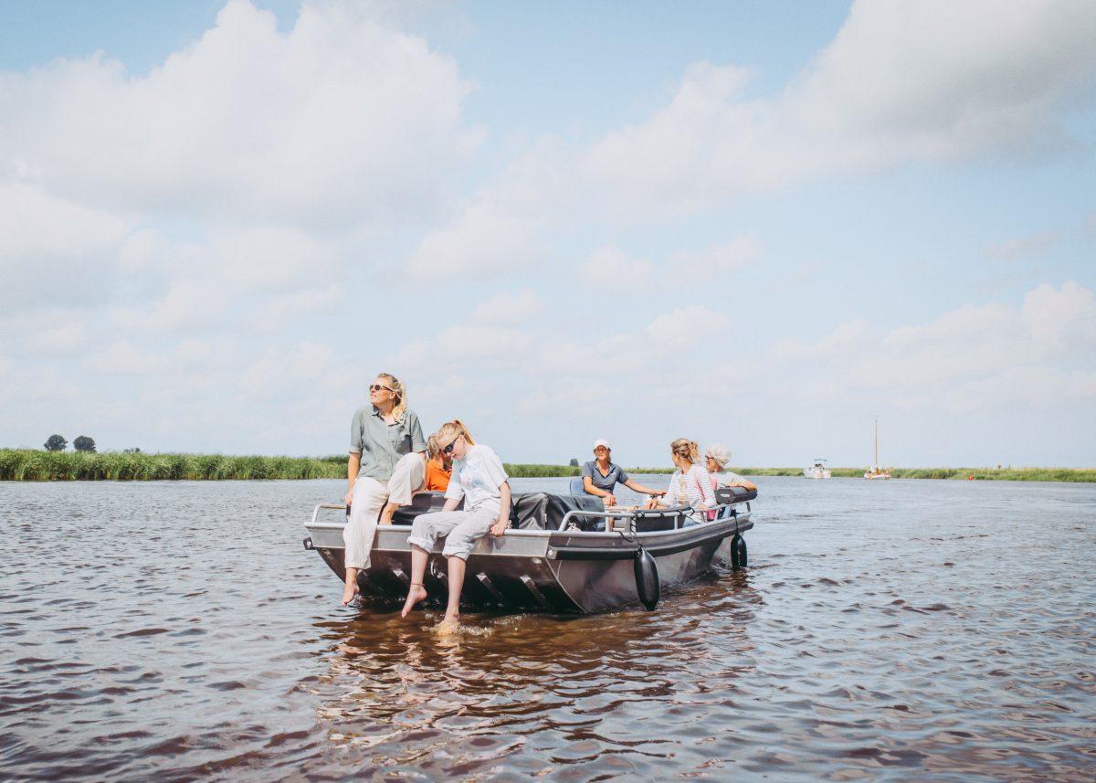 10-persoons sloep van Bootverhuur Zoutkamp in Zoutkamp